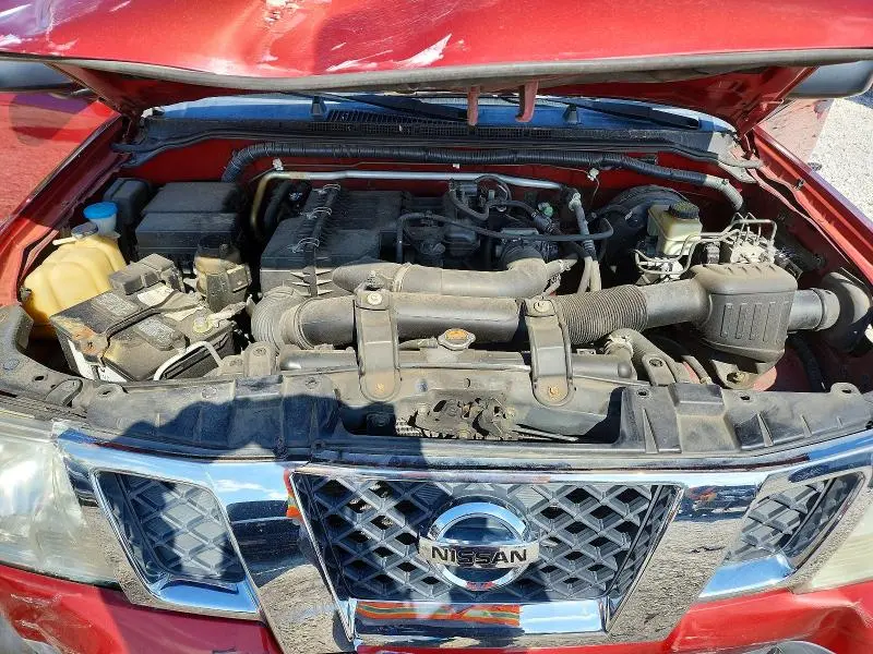 2015 NISSAN FRONTIER S  