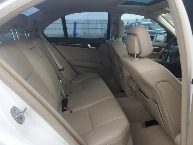 2014 MERCEDES-BENZ C 250  