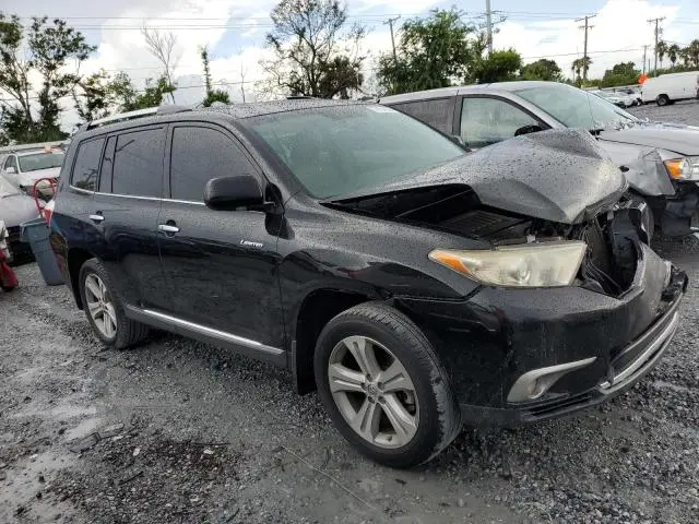 2013 TOYOTA HIGHLANDER LIMITED  