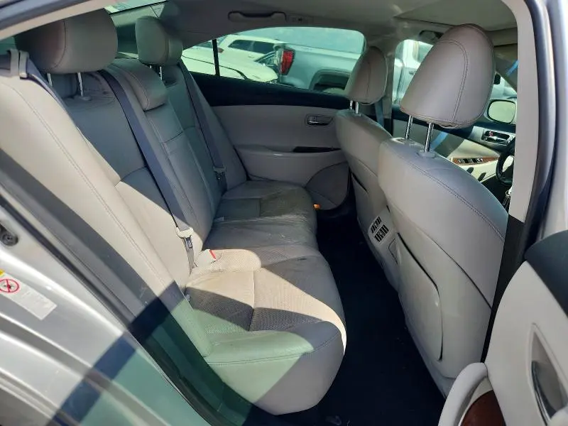 2010 LEXUS ES 350  