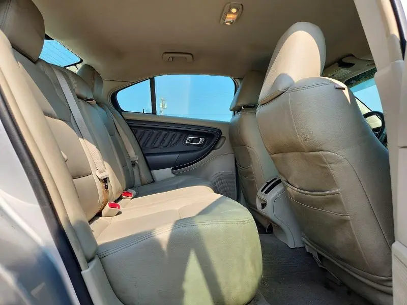 2011 FORD TAURUS SEL  