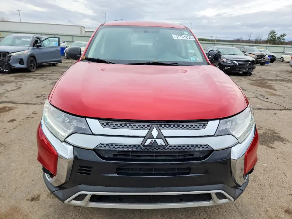 2019 MITSUBISHI OUTLANDER SE  