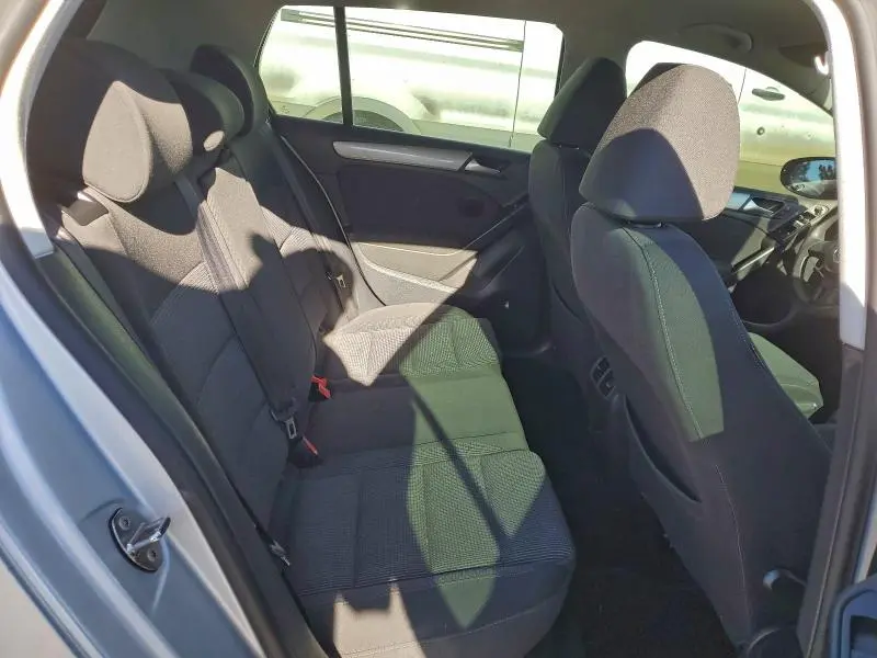 2014 VOLKSWAGEN GOLF   