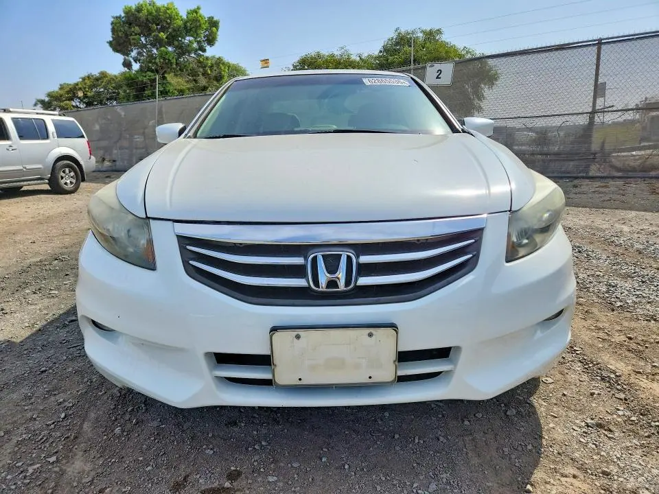 2011 HONDA ACCORD EXL  