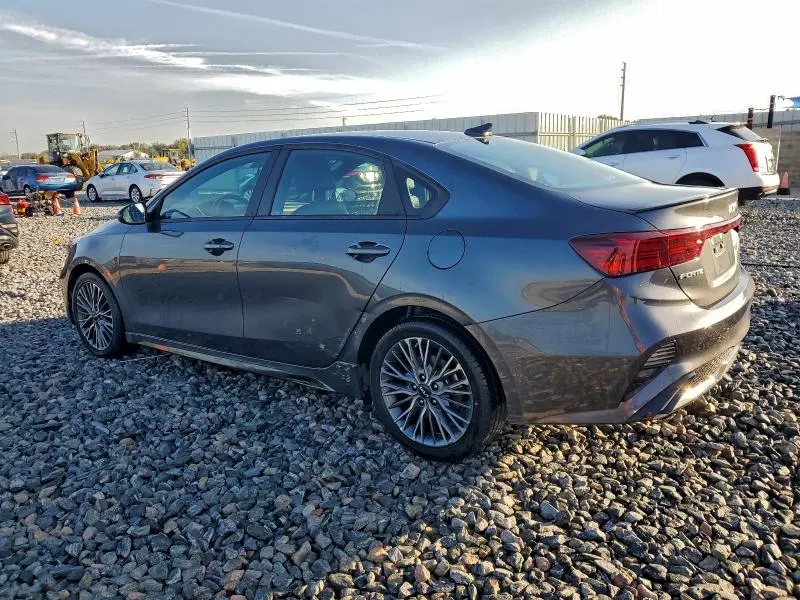 2023 KIA FORTE GT LINE  