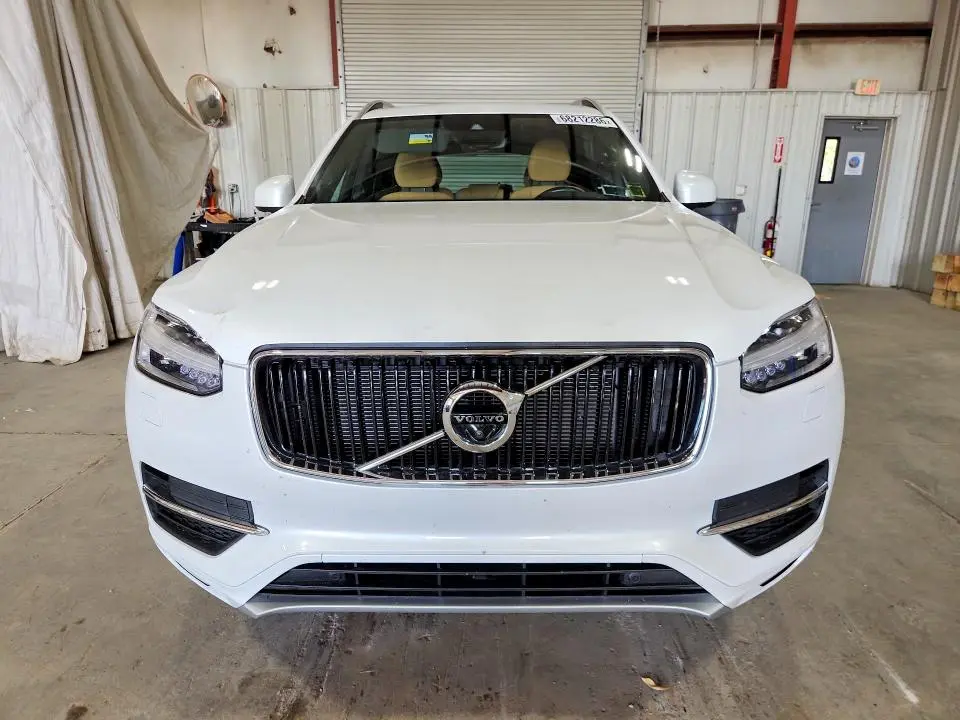 2018 VOLVO XC90 T6  