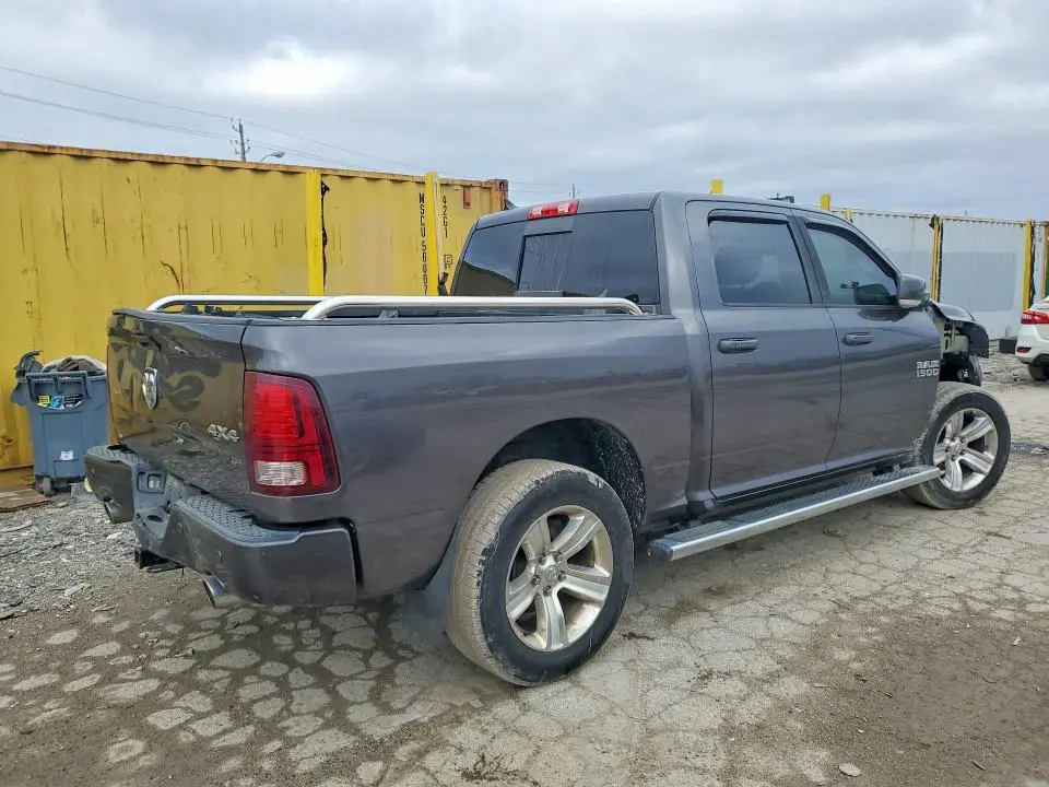2015 RAM 1500 SPORT  