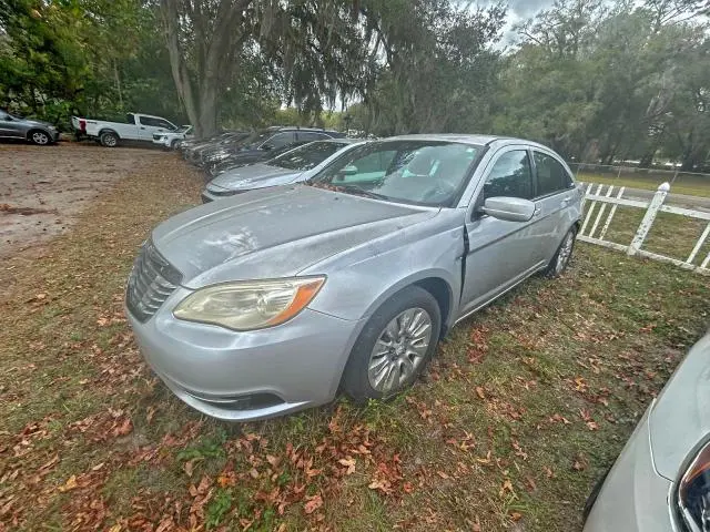 2011 CHRYSLER 200 LX  