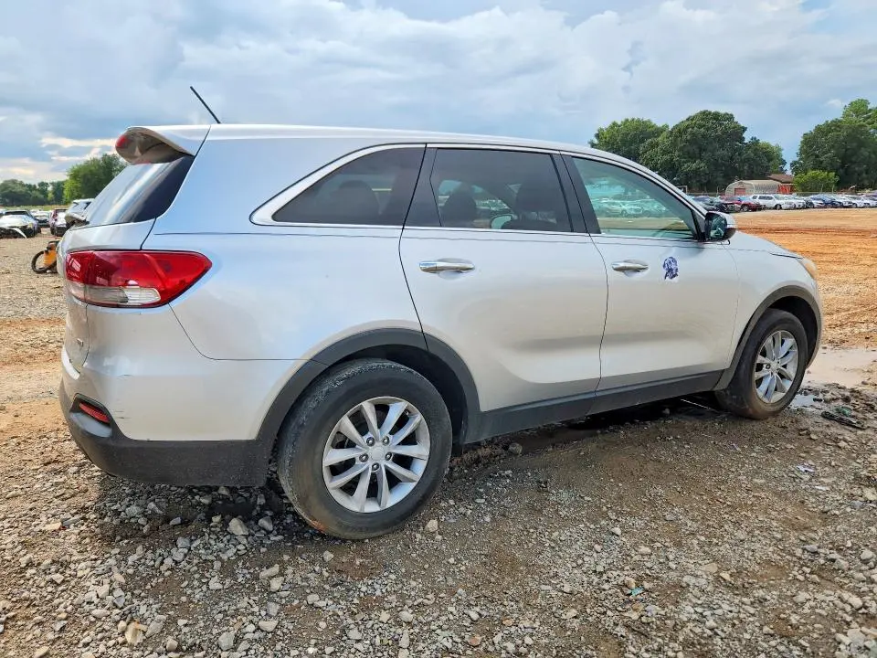 2018 KIA SORENTO L  