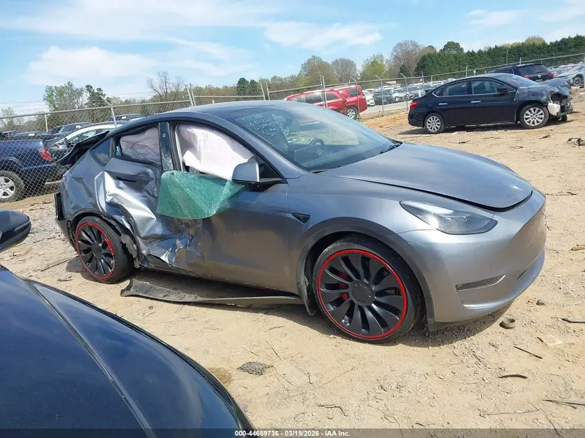 2024 TESLA MODEL Y PERFORMANCE DUAL MOTOR ALL-WHEEL DRIVE