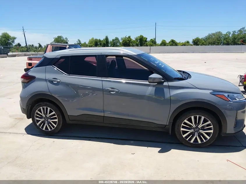 2024 NISSAN KICKS SV XTRONIC CVT