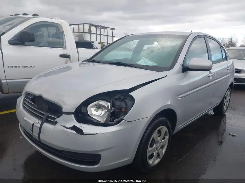 2010 HYUNDAI ACCENT GLS