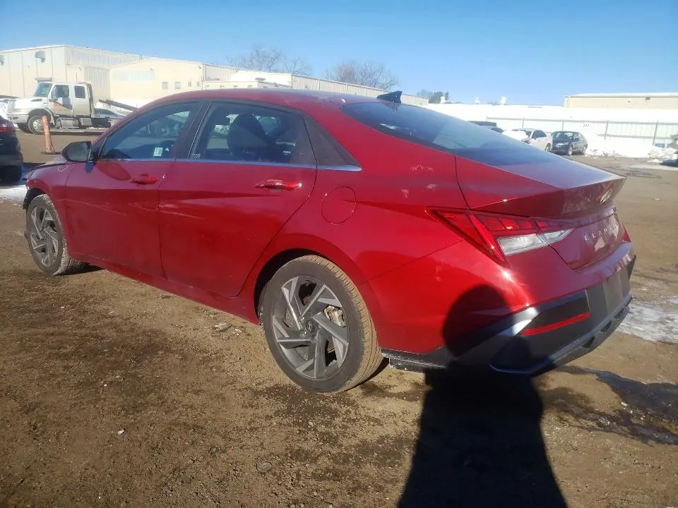 2024 HYUNDAI ELANTRA SEL  