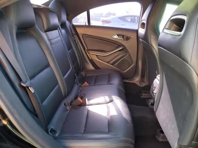 2016 MERCEDES-BENZ CLA 250 4MATIC  