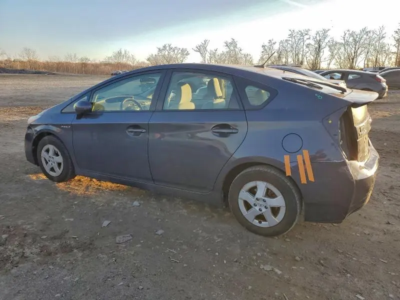 2011 TOYOTA PRIUS   