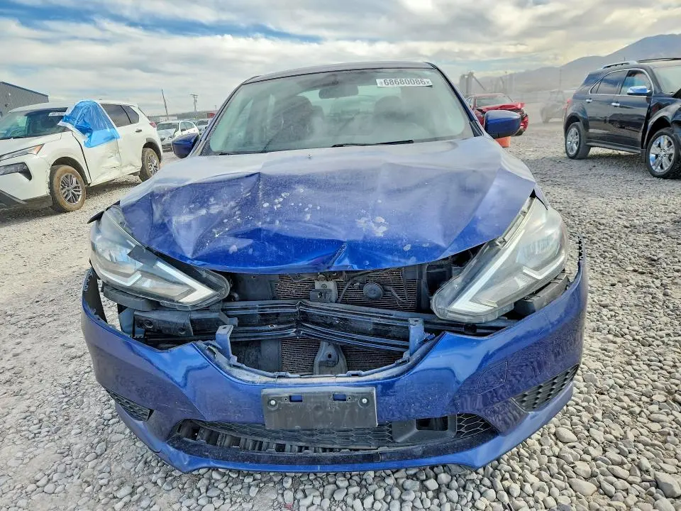 2019 NISSAN SENTRA SV  