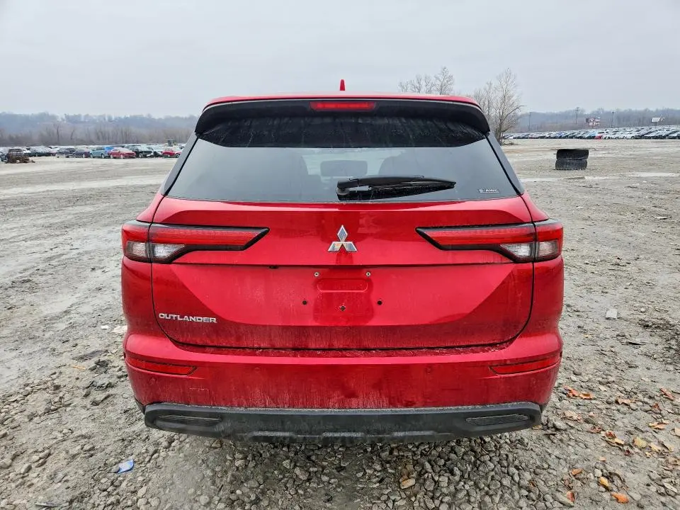 2022 MITSUBISHI OUTLANDER ES  