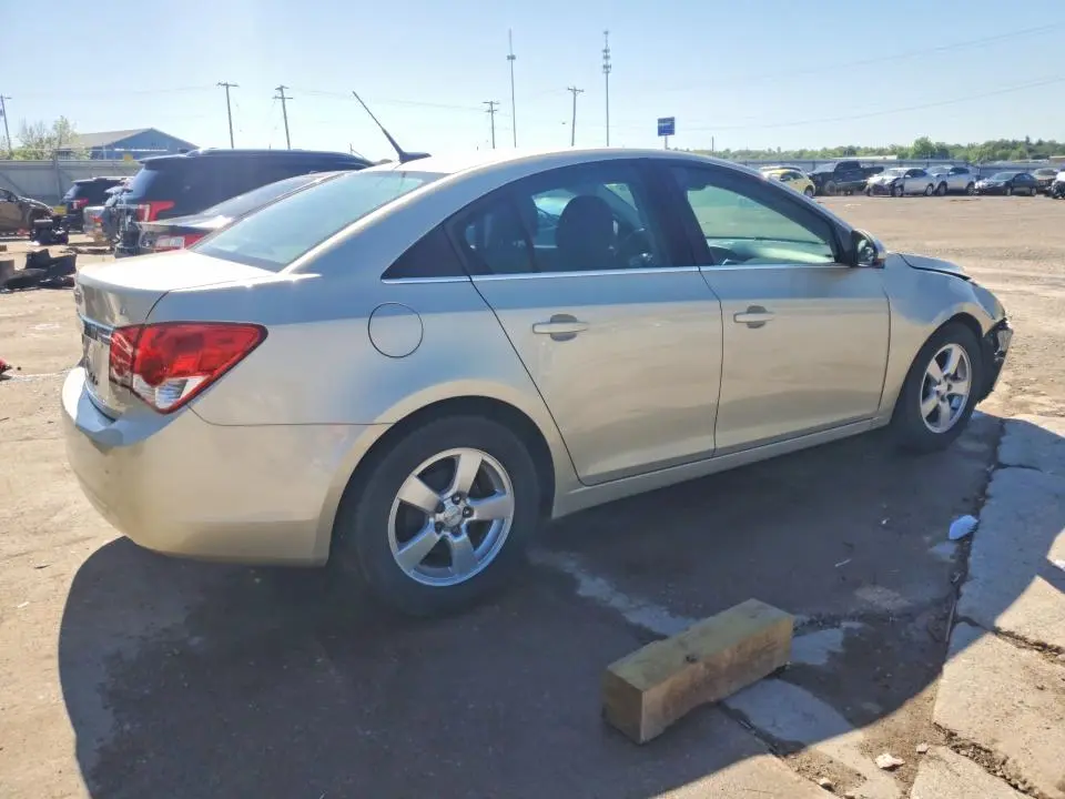 2014 CHEVROLET CRUZE LT  