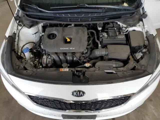 2018 KIA FORTE LX  