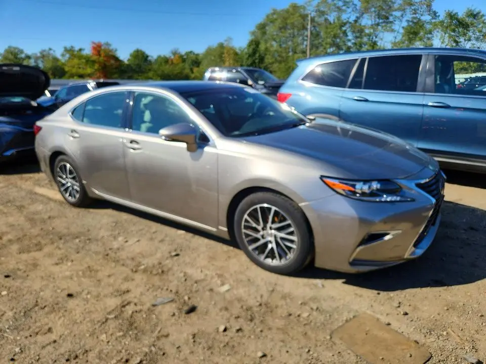 2017 LEXUS ES 350  