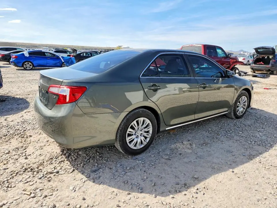 2012 TOYOTA CAMRY LE  