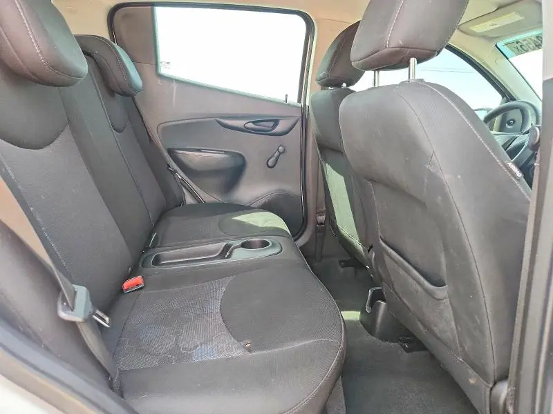 2016 CHEVROLET SPARK LS  