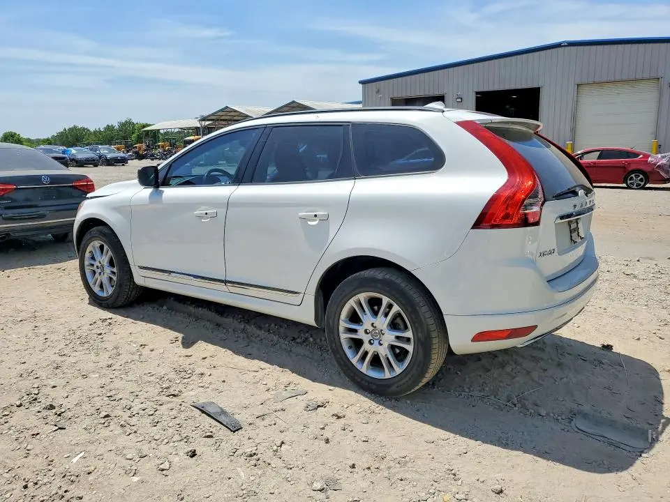 2015 VOLVO XC60 T5  