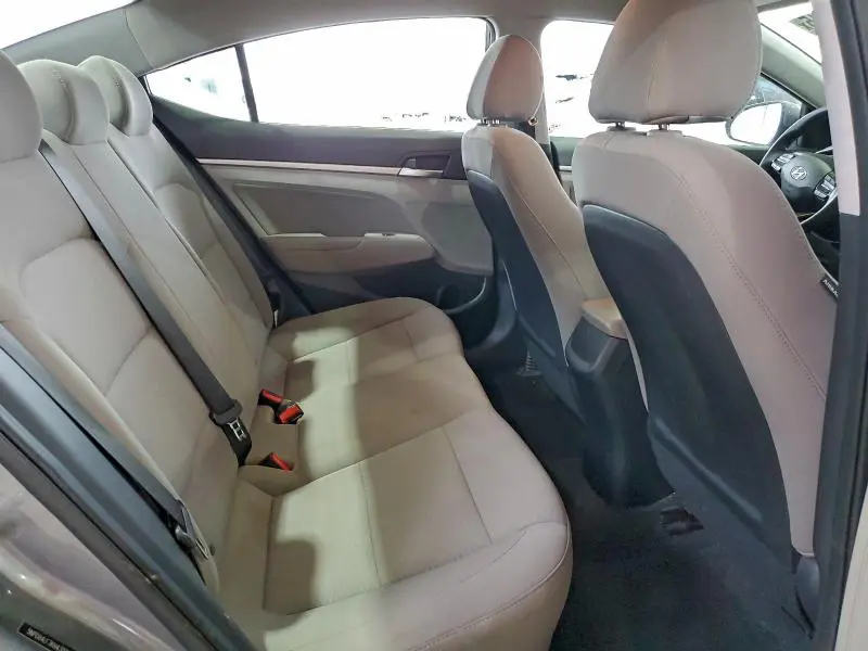 2019 HYUNDAI ELANTRA SEL  