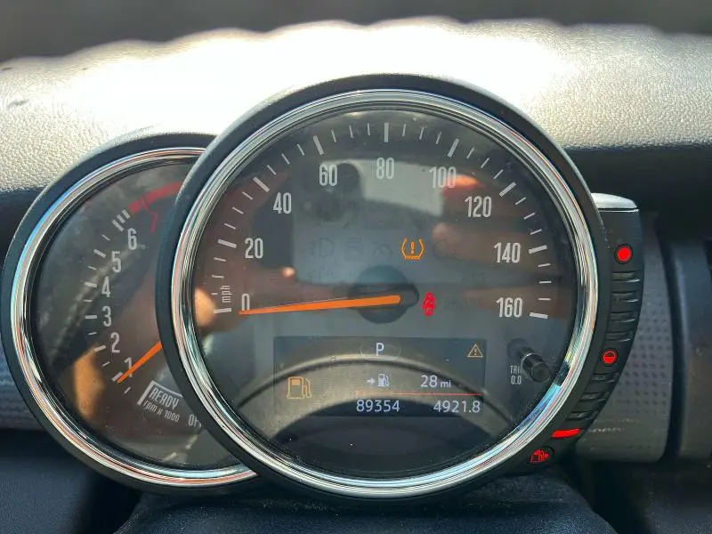 2016 MINI COOPER   