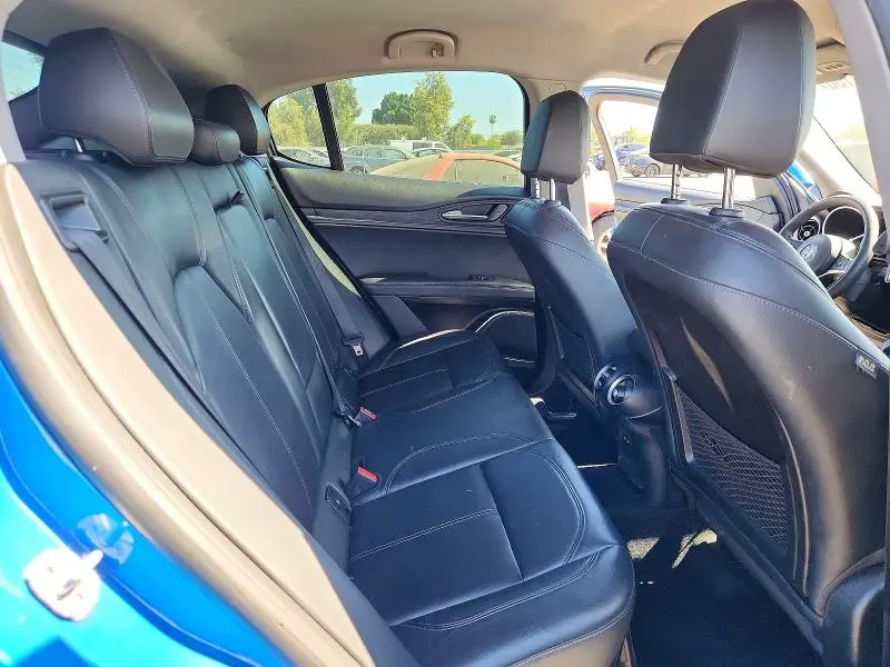 2019 ALFA ROMEO STELVIO BASE  