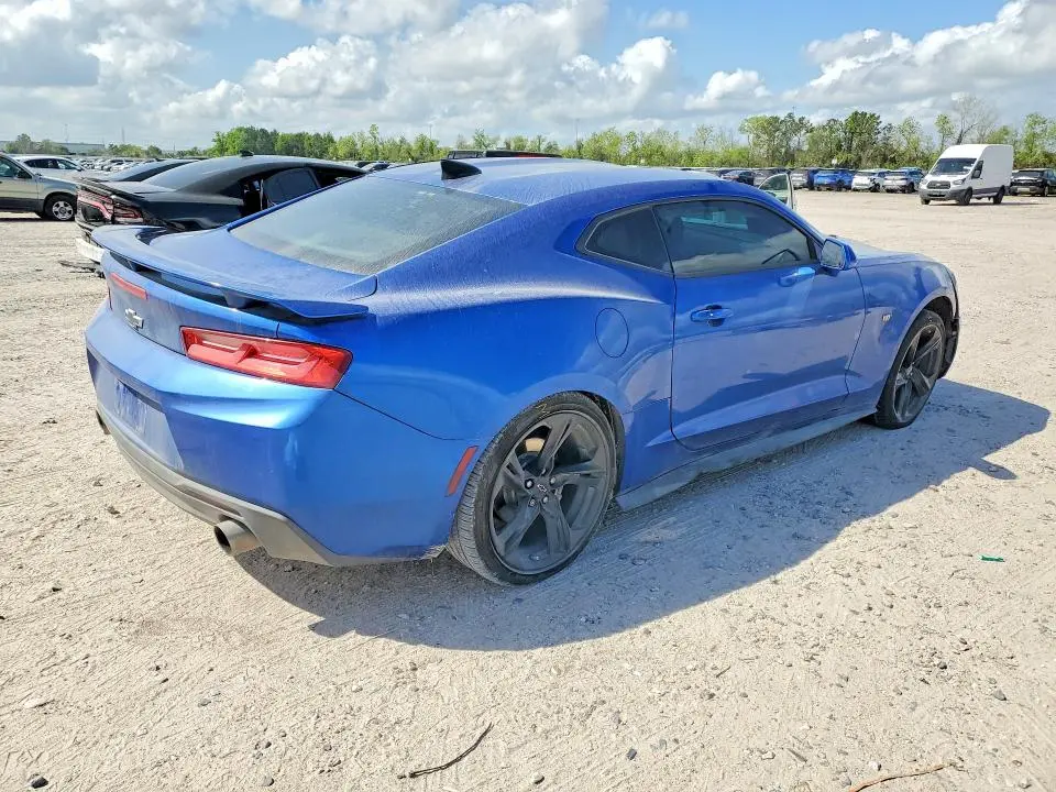 2018 CHEVROLET CAMARO LT  