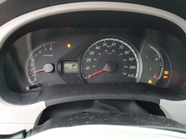 2011 TOYOTA SIENNA LE  