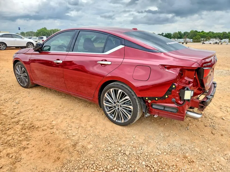 2025 NISSAN ALTIMA SL  