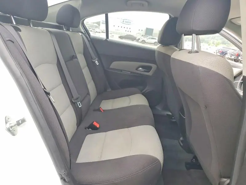 2012 CHEVROLET CRUZE LS  