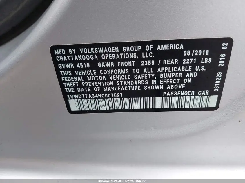 2017 VOLKSWAGEN PASSAT 1.8T R-LINE