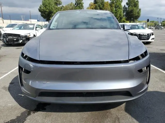 2026 TESLA MODEL Y   