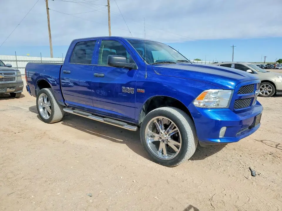 2014 RAM 1500 ST  