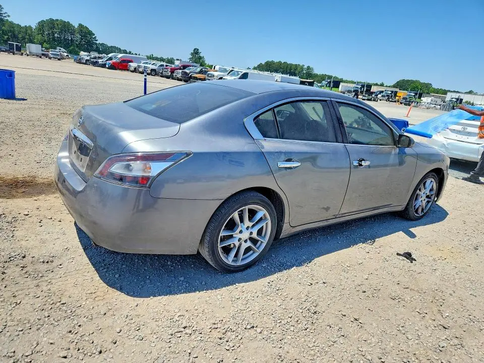 2014 NISSAN MAXIMA   