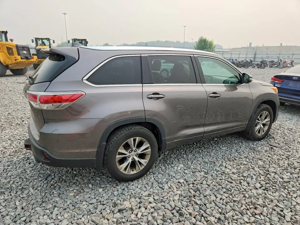 2014 TOYOTA HIGHLANDER XLE  