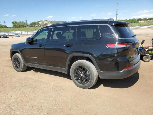 2022 JEEP GRAND CHEROKEE L LAREDO  