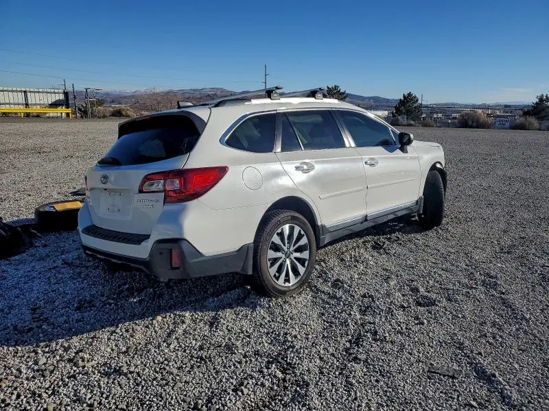 2019 SUBARU OUTBACK TOURING  