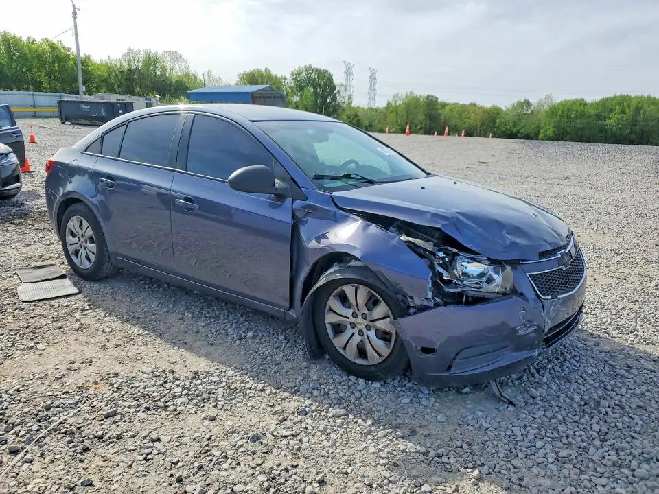 2014 CHEVROLET CRUZE LS  
