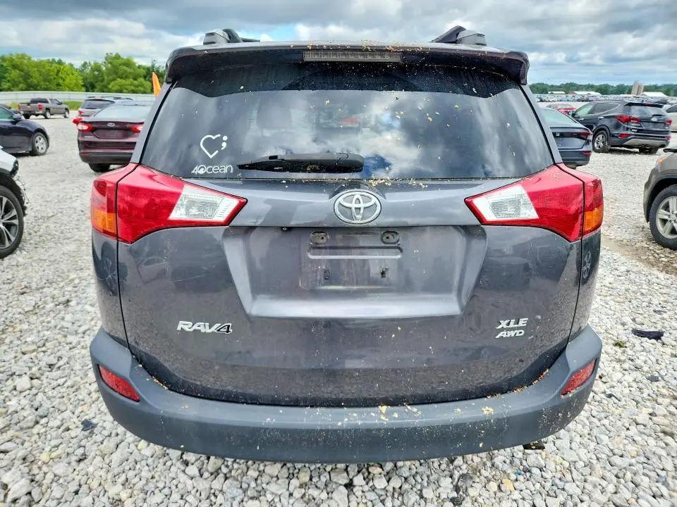 2015 TOYOTA RAV4 XLE  