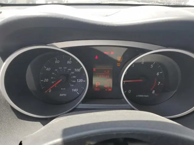 2010 MITSUBISHI OUTLANDER ES  