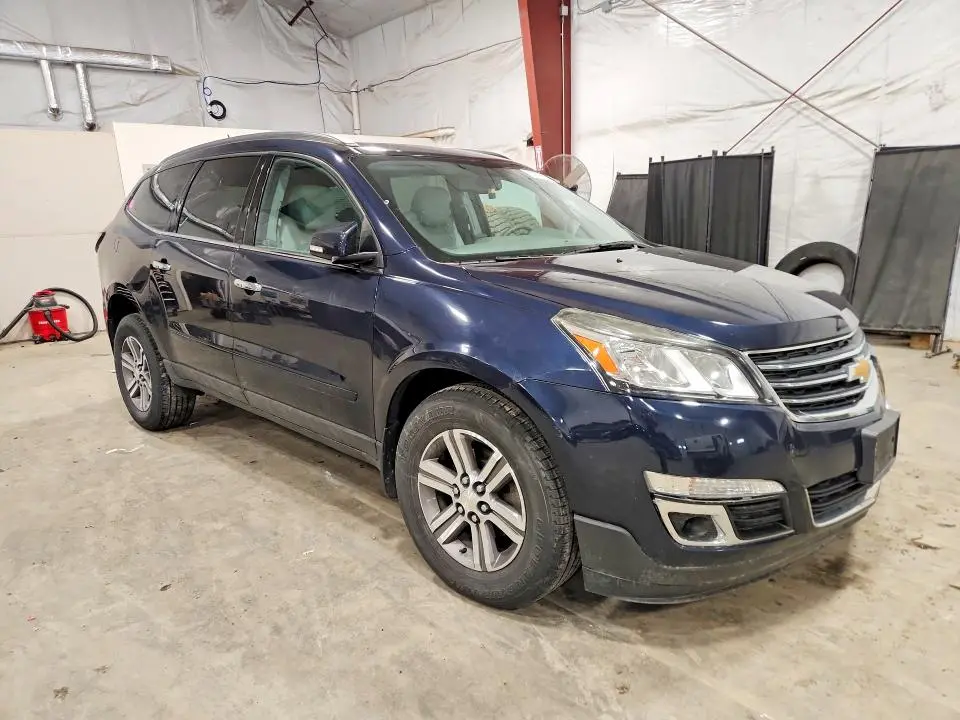 2017 CHEVROLET TRAVERSE LT  