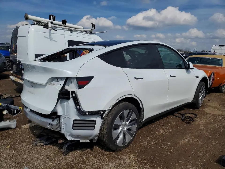 2023 TESLA MODEL Y   