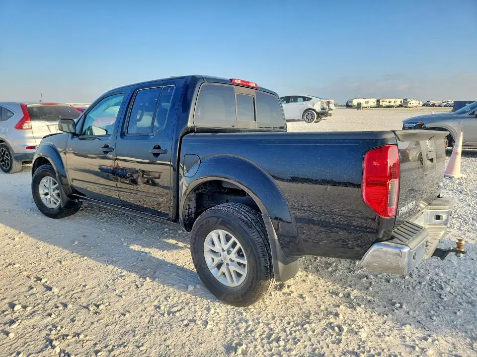 2021 NISSAN FRONTIER SV  