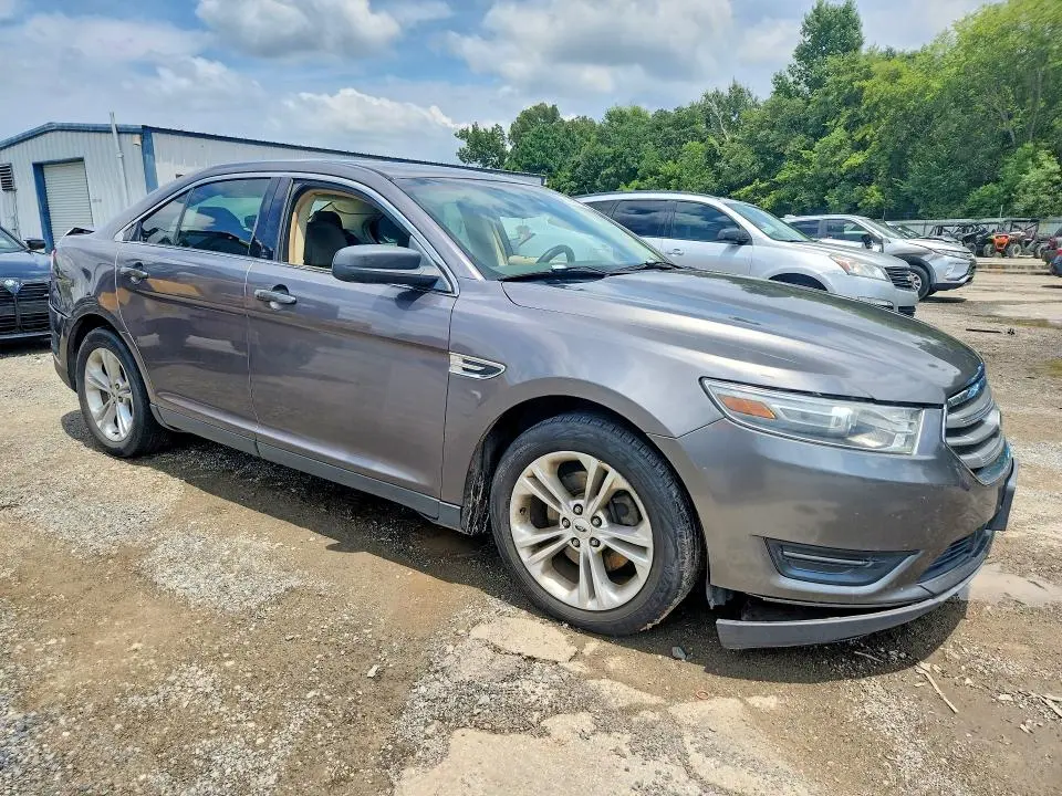 2014 FORD TAURUS SEL  