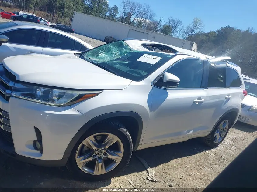 2017 TOYOTA HIGHLANDER LIMITED