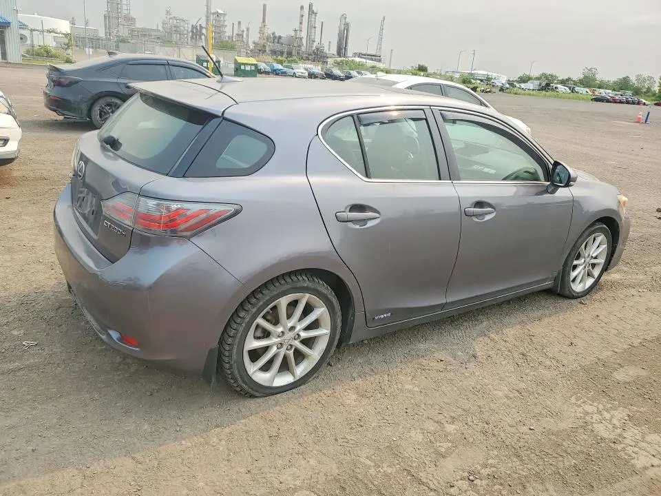 2012 LEXUS CT 200  